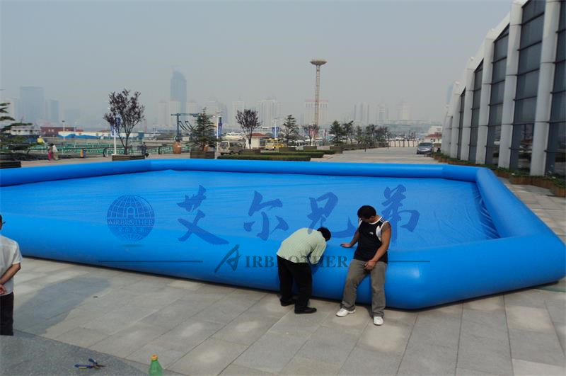 大型戶外充氣水池怎樣維護保養？